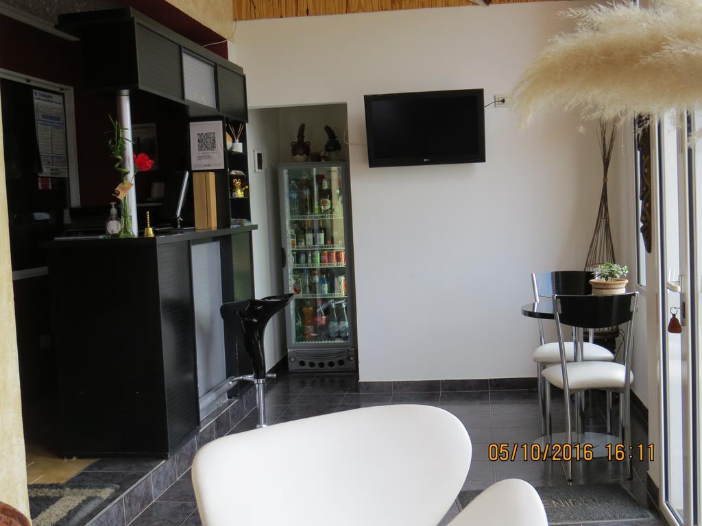 Hosteria Kaiken Gregores Gobernador Gregores Extérieur photo