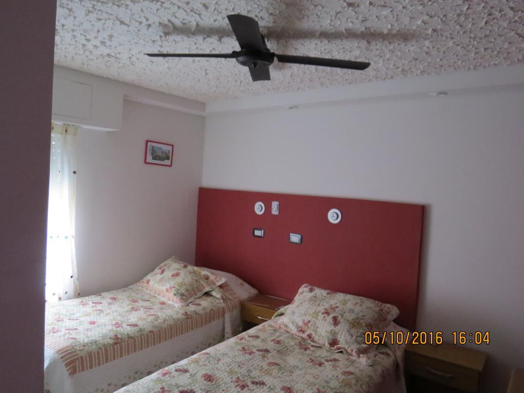 Hosteria Kaiken Gregores Gobernador Gregores Extérieur photo