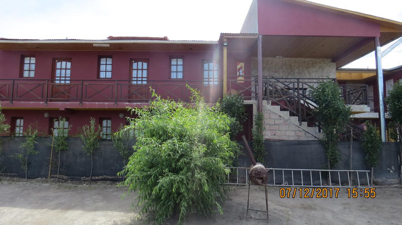 Hosteria Kaiken Gregores Gobernador Gregores Extérieur photo