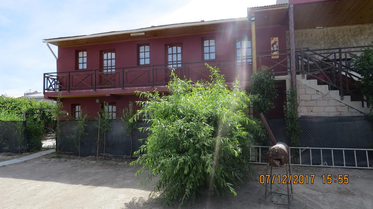 Hosteria Kaiken Gregores Gobernador Gregores Extérieur photo